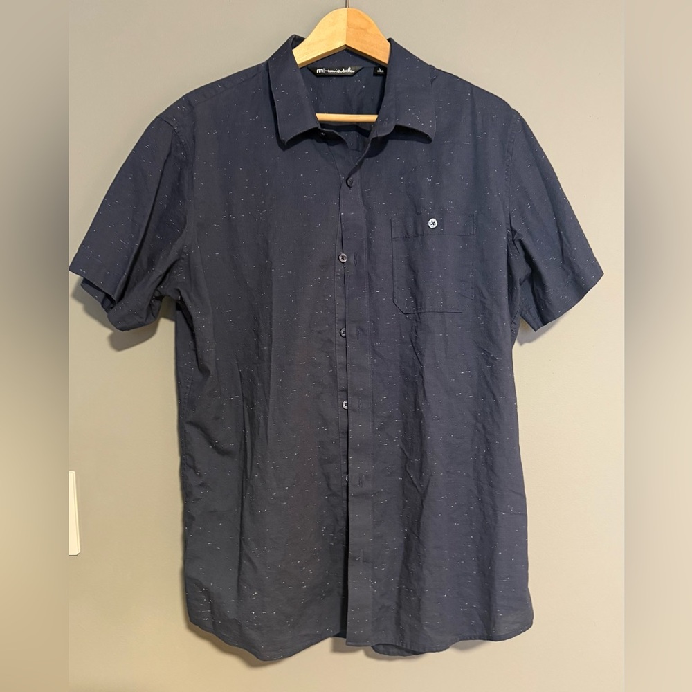 Travis Mathew lightweight golf short sleeve shirt
